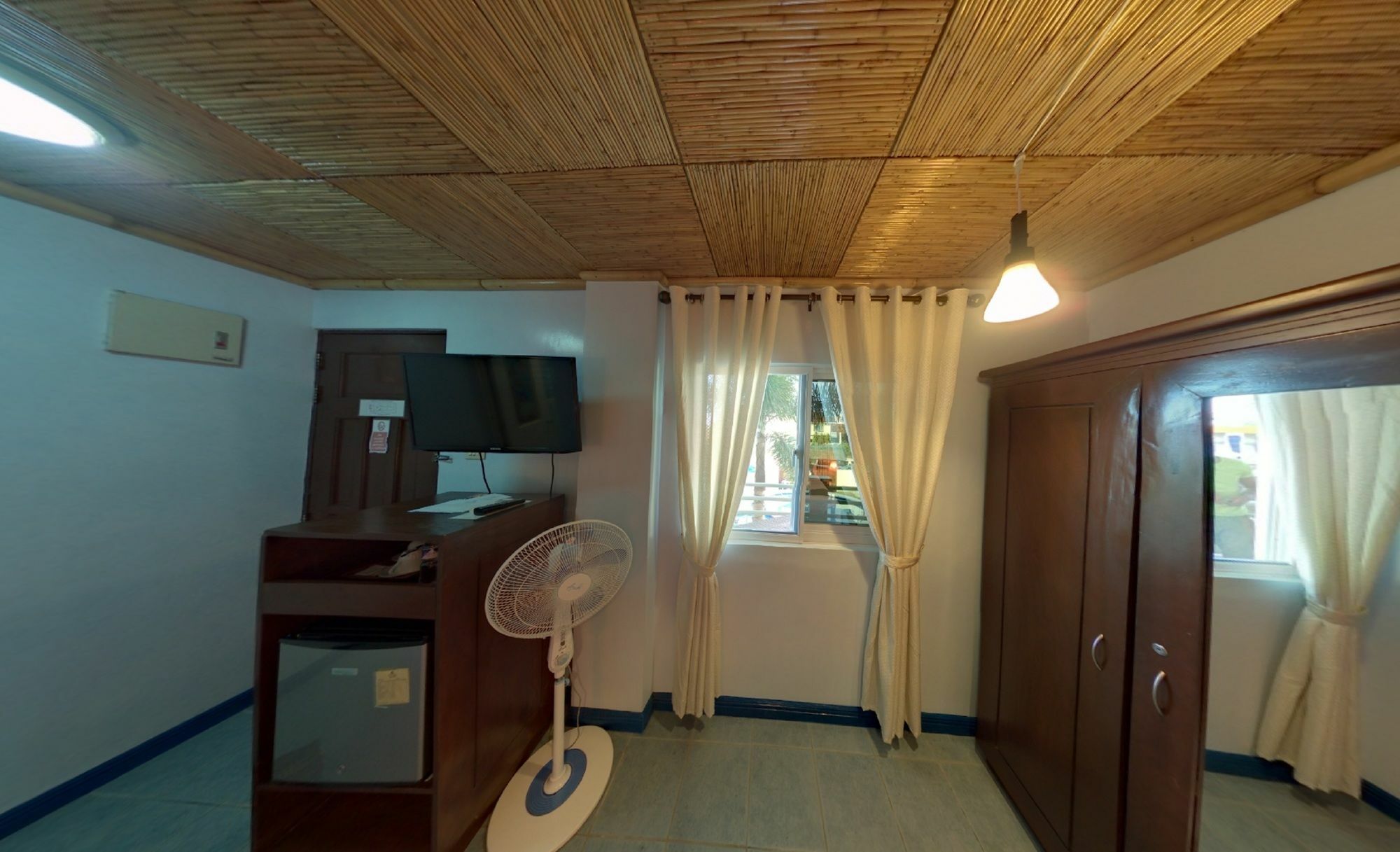 P&M Final Option Beach Resort San Juan (La Union) Exterior foto
